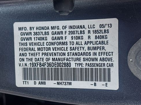 Used 2013 Honda Civic Hybrid Sedan image 12