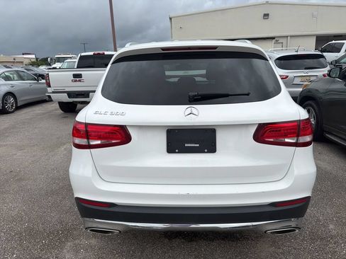 Used 2019 Mercedes-Benz GLC 300 image 4