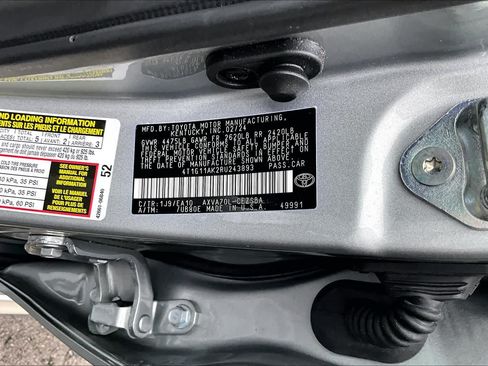 Certified 2024 Toyota Camry SE FWD image 34
