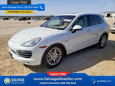 Used 2014 Porsche Cayenne S w/ Comfort Plus Package AWD/4WD image 1