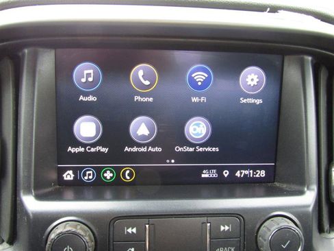 Used 2022 Chevrolet Colorado LT w/ Fleet Safety Package image 19