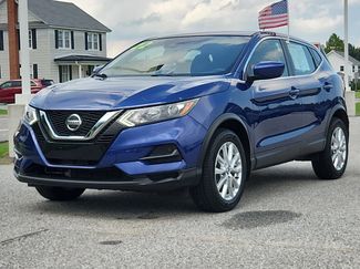 Used 2022 Nissan Rogue Sport S image 1