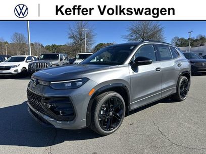 New 2026 Volkswagen Tiguan SE R-Line
