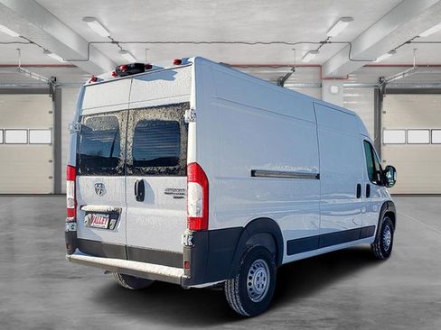 Used 2024 RAM ProMaster 2500 image 7
