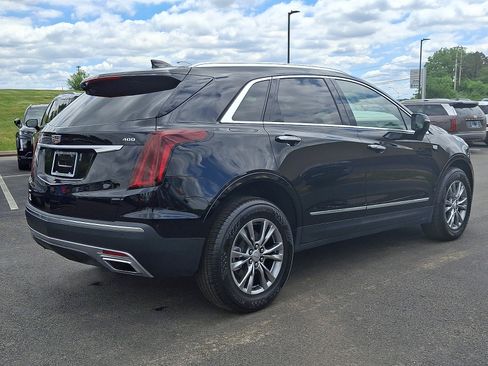 Used 2023 Cadillac XT5 Premium Luxury w/ LPO, Floor Liner Package AWD/4WD image 6