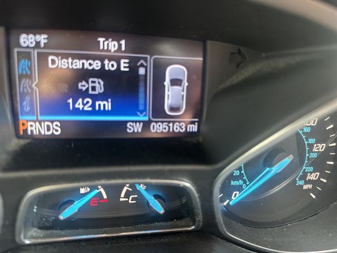 Used 2016 Ford Escape Titanium AWD/4WD image 21