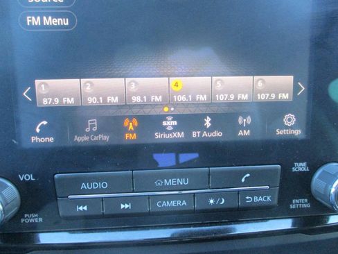 Used 2023 Nissan Titan S AWD/4WD image 37