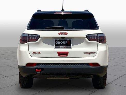 Used 2019 Jeep Compass Trailhawk AWD/4WD image 4