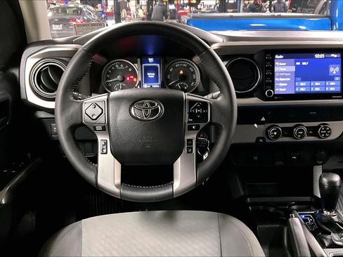Certified 2022 Toyota Tacoma SR5 image 5