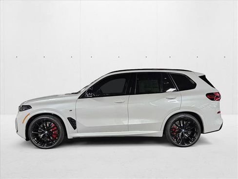New 2026 BMW X5 M60i image 8