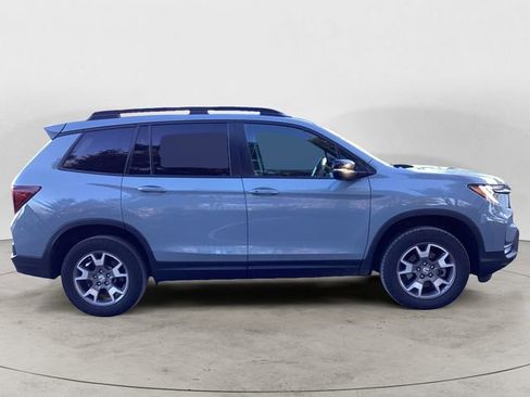 Used 2023 Honda Passport TrailSport image 6