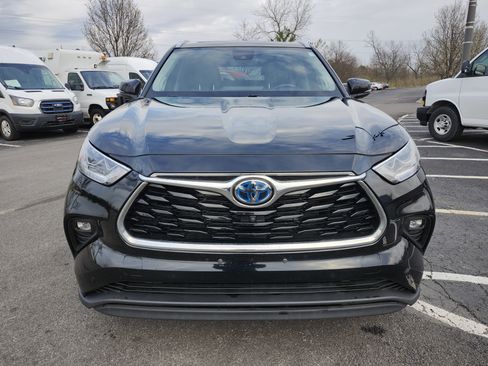 Used 2022 Toyota Highlander Limited image 17