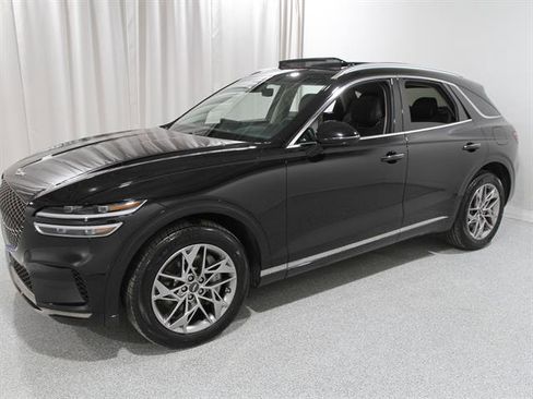 Certified 2024 Genesis GV70 2.5T w/ Advanced Package image 3