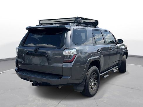 Used 2020 Toyota 4Runner Venture w/ Moonroof Package AWD/4WD image 6