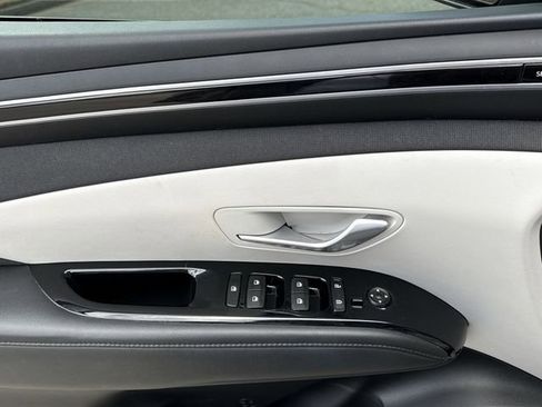 Used 2022 Hyundai Tucson Limited image 15