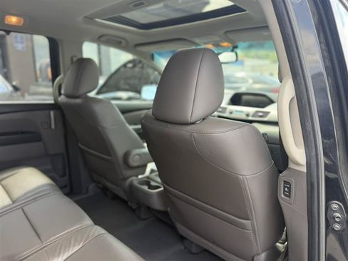 Used 2012 Honda Odyssey EX-L image 32