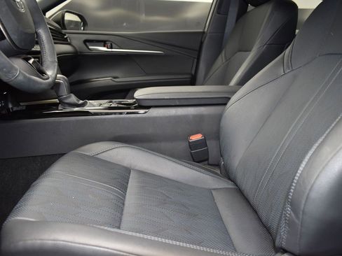 Used 2025 Toyota Camry XSE image 13