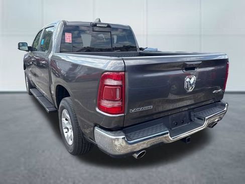 Used 2023 RAM 1500 Laramie AWD/4WD image 2