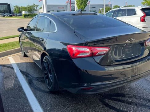 Used 2020 Chevrolet Malibu LT w/ Leather Package FWD image 7