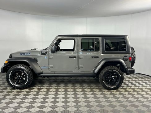 Used 2023 Jeep Wrangler Unlimited image 10