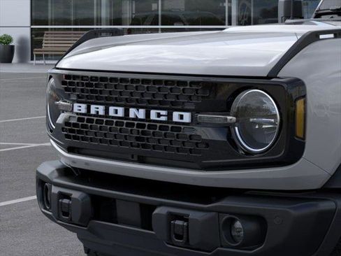 New 2026 Ford Bronco Big Bend w/ Black Diamond Package AWD/4WD image 19