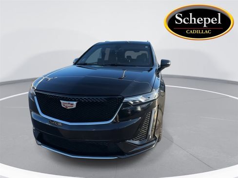 Certified 2024 Cadillac XT6 Sport w/ LPO, Floor Liner Package AWD/4WD image 3