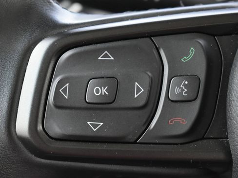 Used 2022 Jeep Wrangler Unlimited Sport AWD/4WD image 17