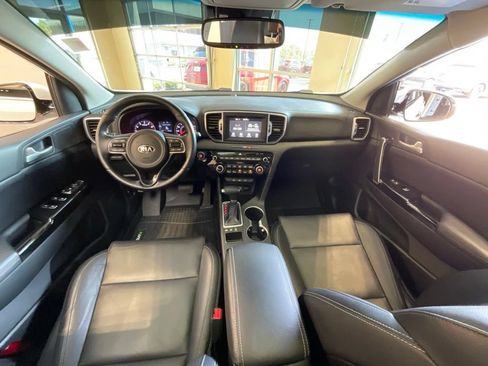 Used 2018 Kia Sportage EX w/ EX Premium Package AWD/4WD image 9