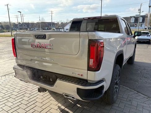 New 2026 GMC Sierra 1500 AT4 w/ Technology Package image 9