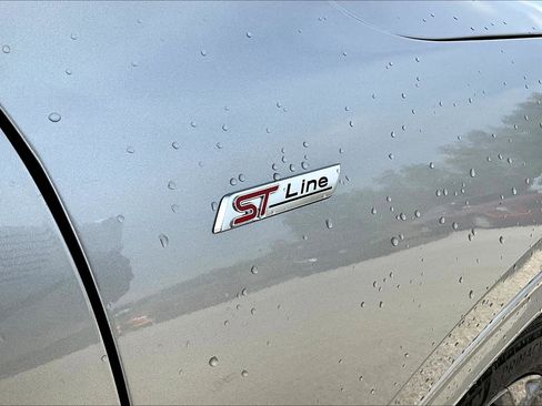 Certified 2023 Ford Escape ST-Line w/ Tech Pack #1 image 18