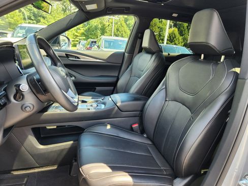 Certified 2025 INFINITI QX60 Luxe w/ Black Edition AWD/4WD image 10