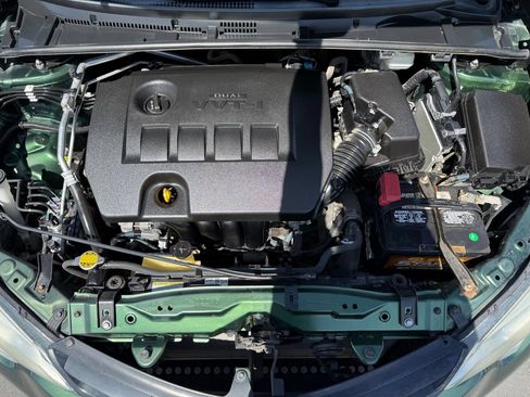 Used 2014 Toyota Corolla LE FWD image 31