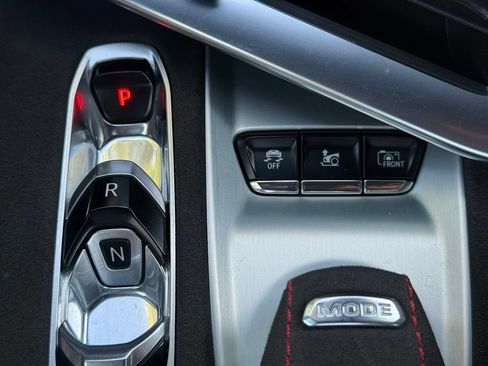 Used 2023 Chevrolet Corvette Stingray Premium Conv w/ Z51 Performance Package RWD image 17