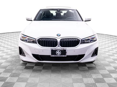 Used 2026 BMW 330i xDrive Sedan w/ Premium Package AWD/4WD image 9