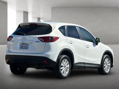 Used 2016 MAZDA CX-5 Touring image 4