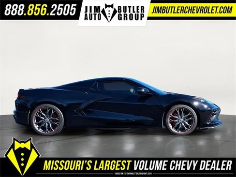 Used 2025 Chevrolet Corvette Stingray Convertible w/ 1LT image 8