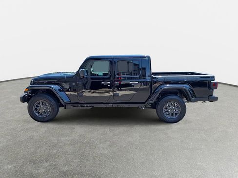 New 2026 Jeep Gladiator Sport AWD/4WD image 8
