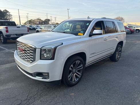 Used 2018 GMC Yukon Denali w/ Denali Ultimate Package image 3