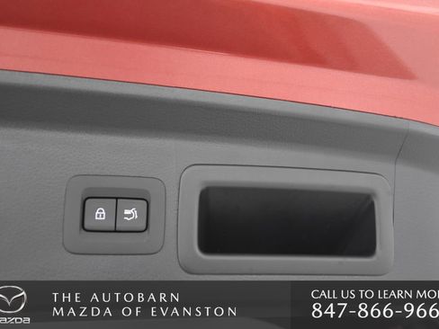 Used 2025 MAZDA CX-30 AWD 2.5 S w/ Premium Package image 34