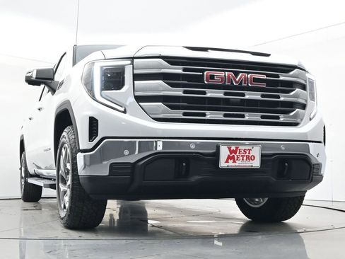 New 2026 GMC Sierra 1500 SLE AWD/4WD image 30
