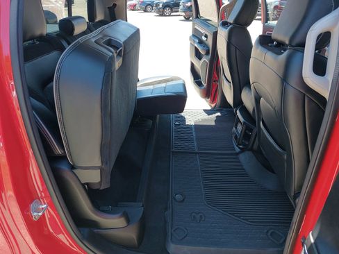 Used 2022 RAM 1500 Laramie RWD image 13