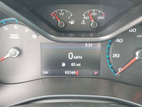 Used 2019 Chevrolet Colorado Z71 AWD/4WD image 12