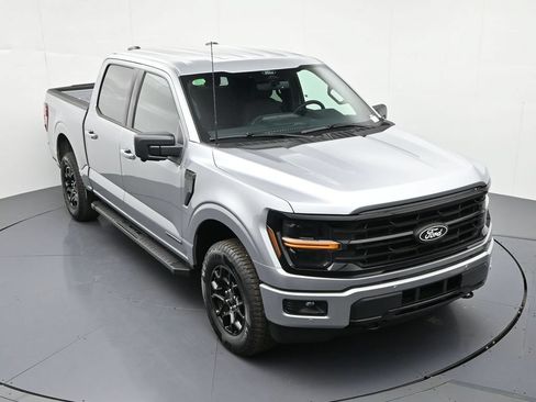 New 2025 Ford F150 XLT w/ Equipment Group 302A MID AWD/4WD image 24