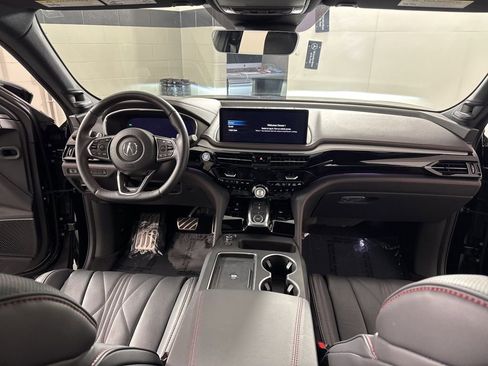 Used 2025 Acura MDX A-Spec image 24