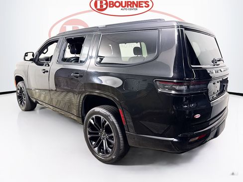 Used 2024 Jeep Grand Wagoneer Series II w/ Quick Order Packagew 28T AWD/4WD image 11
