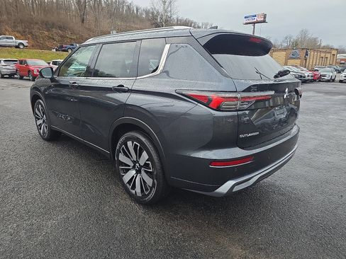 New 2026 Mitsubishi Outlander SEL AWD/4WD image 6
