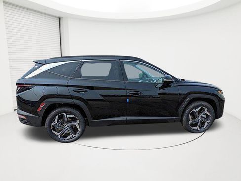 New 2023 Hyundai Tucson Limited image 3