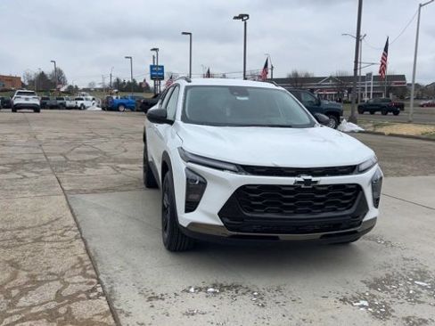 New 2026 Chevrolet Trax ACTIV w/ Driver Confidence Package image 3