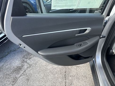 Used 2021 Hyundai Sonata SE FWD image 21