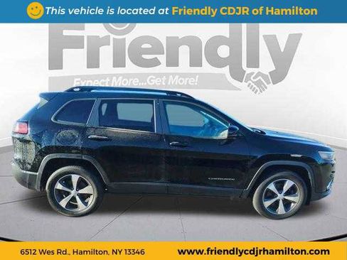 Used 2022 Jeep Cherokee Limited image 6